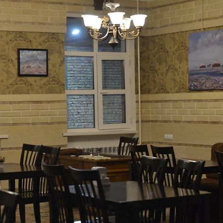 Kok-Art Hotel Jalal-Abad 외부 사진