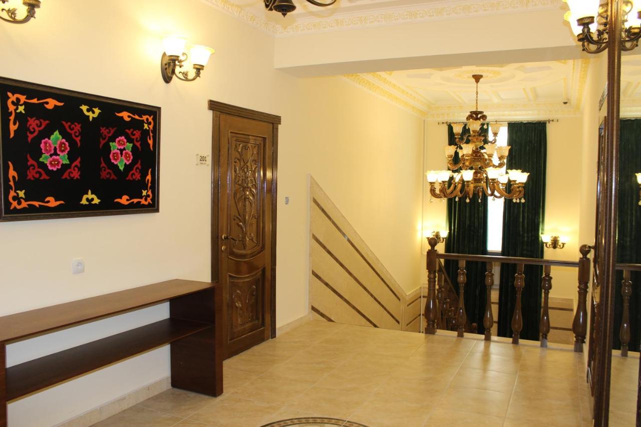 Kok-Art Hotel Jalal-Abad 외부 사진