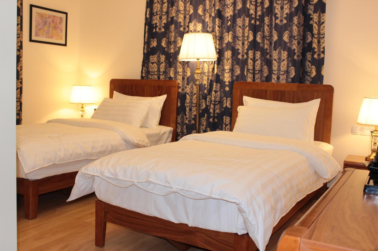 Kok-Art Hotel Jalal-Abad 외부 사진