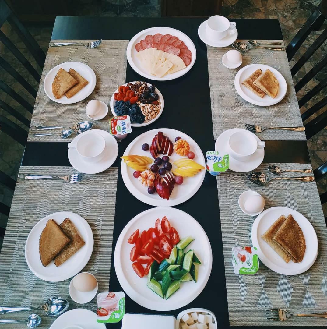 Kok-Art Hotel Jalal-Abad 외부 사진